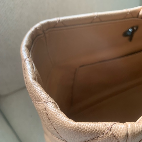 Chanel Quilted Coco Allure Tote - Picture 8 of 8